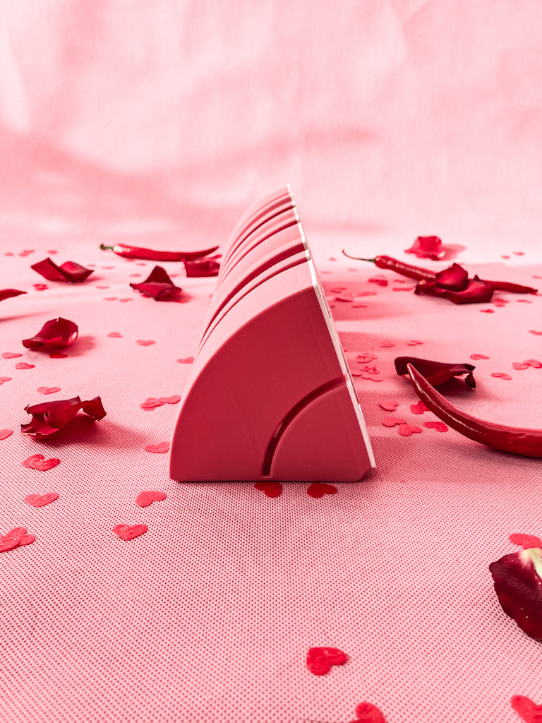 Nowoczesny napis ozdobny z przesłaniem FUVE ME